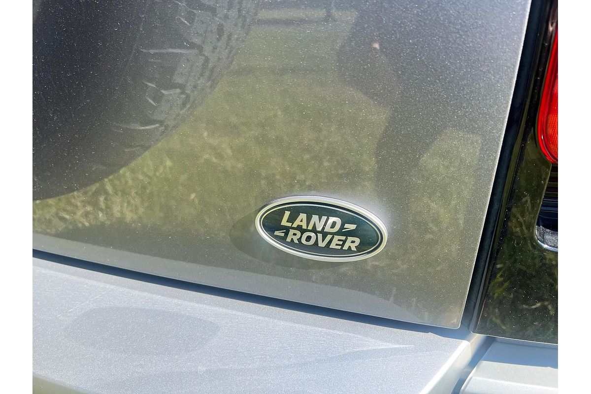 2021 Land Rover Defender 110 P300 S L663
