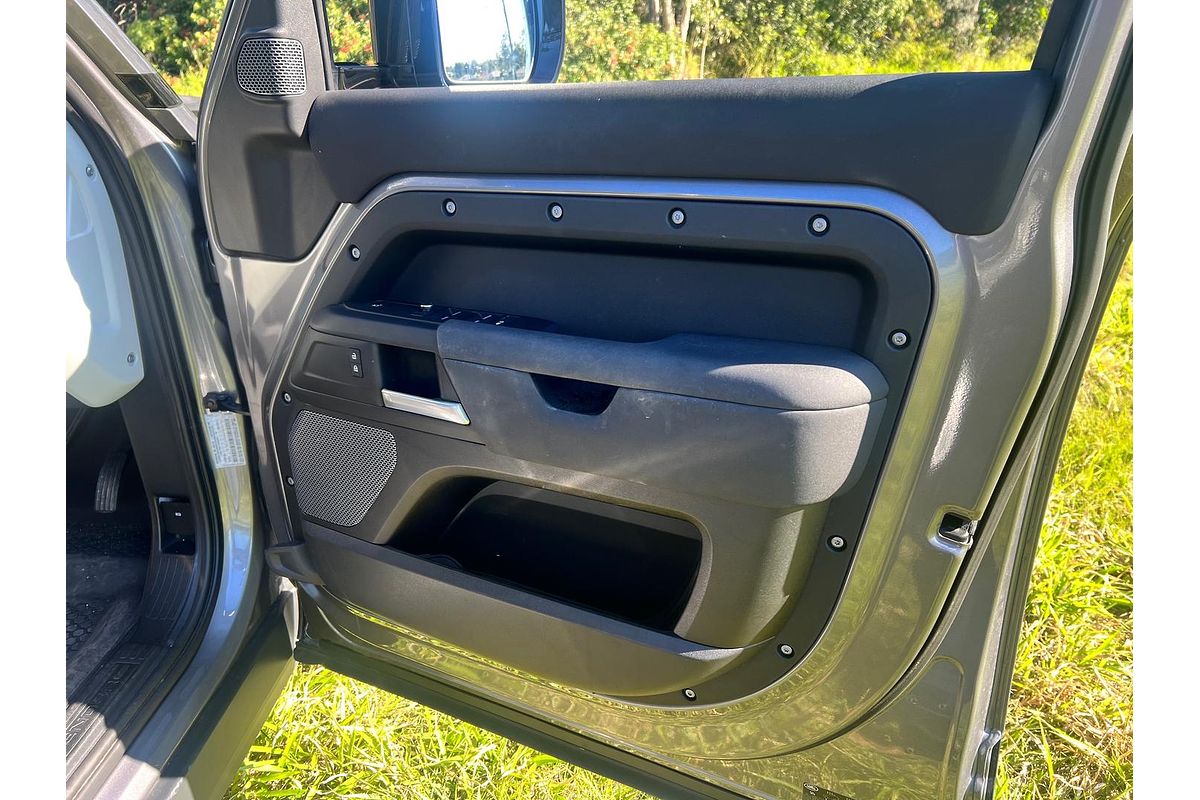 2021 Land Rover Defender 110 P300 S L663