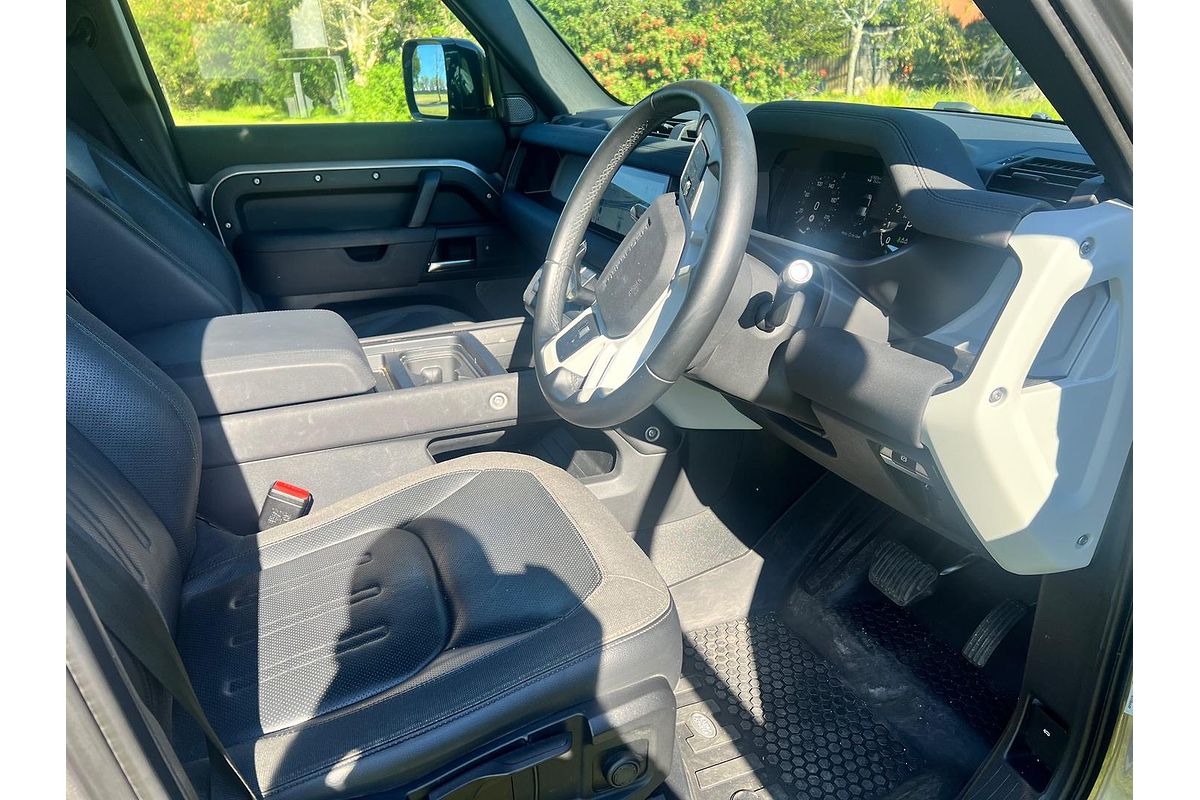 2021 Land Rover Defender 110 P300 S L663