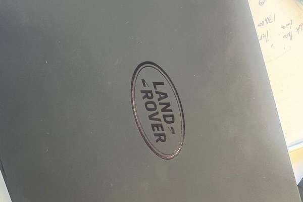 2021 Land Rover Defender 110 P300 S L663
