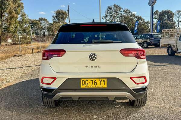 2022 Volkswagen T-Roc 110TSI Style D11