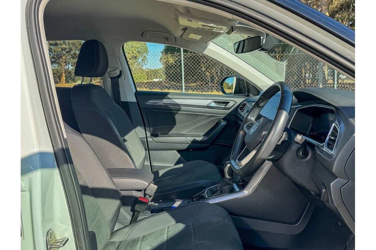 2022 Volkswagen T-Roc 110TSI Style D11
