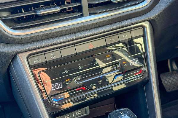 2022 Volkswagen T-Roc 110TSI Style D11