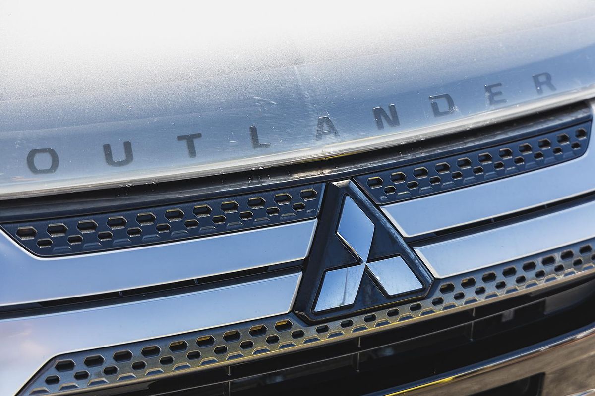2019 Mitsubishi Outlander ES ZL