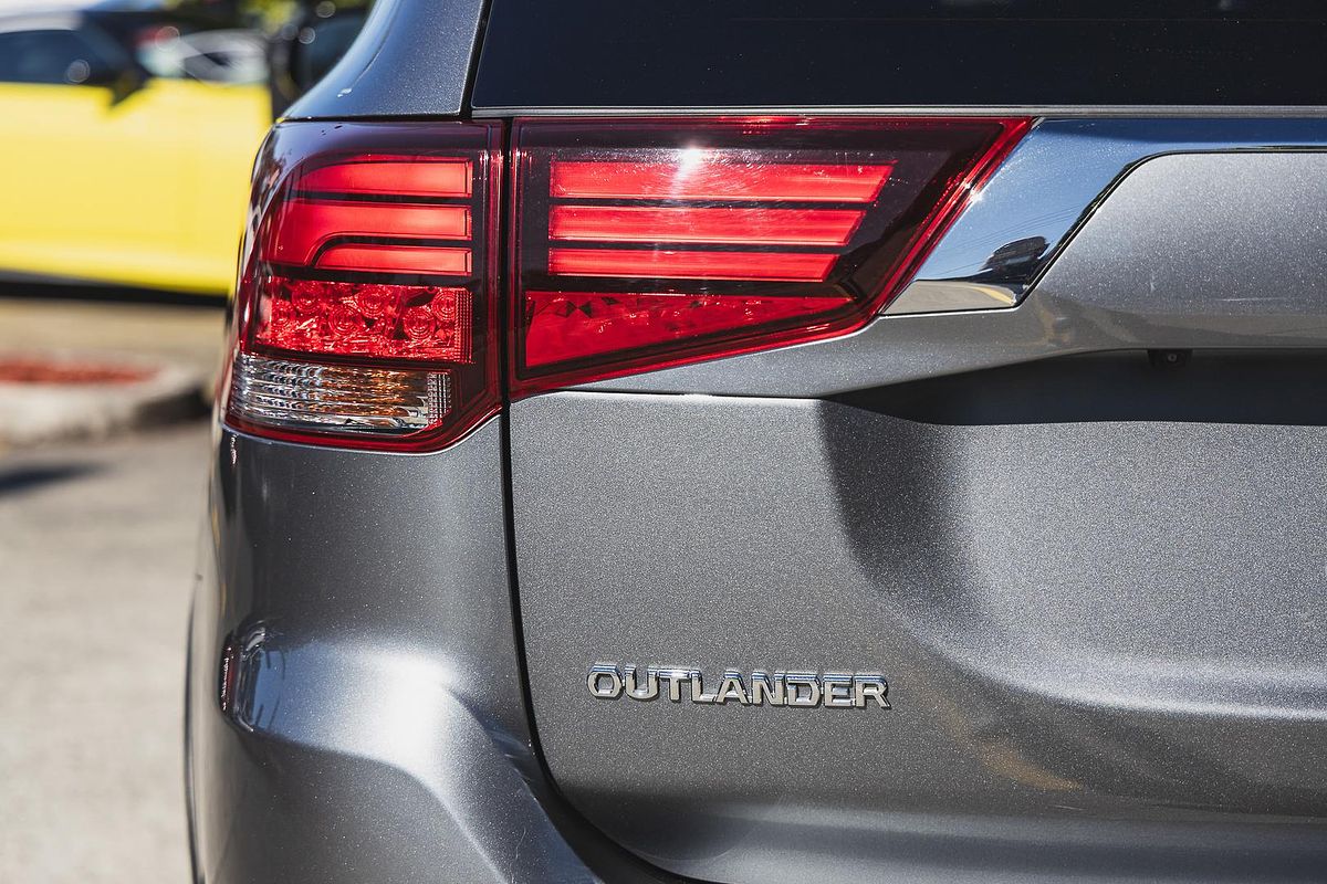 2019 Mitsubishi Outlander ES ZL