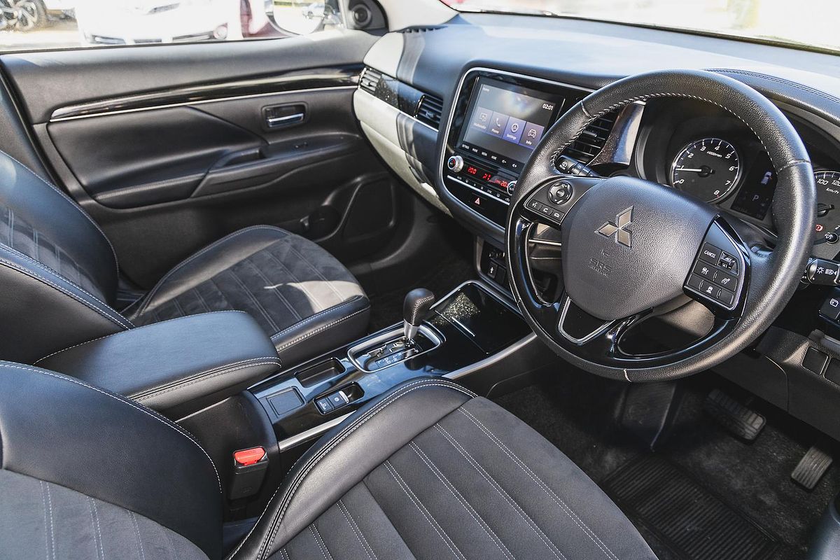 2019 Mitsubishi Outlander ES ZL