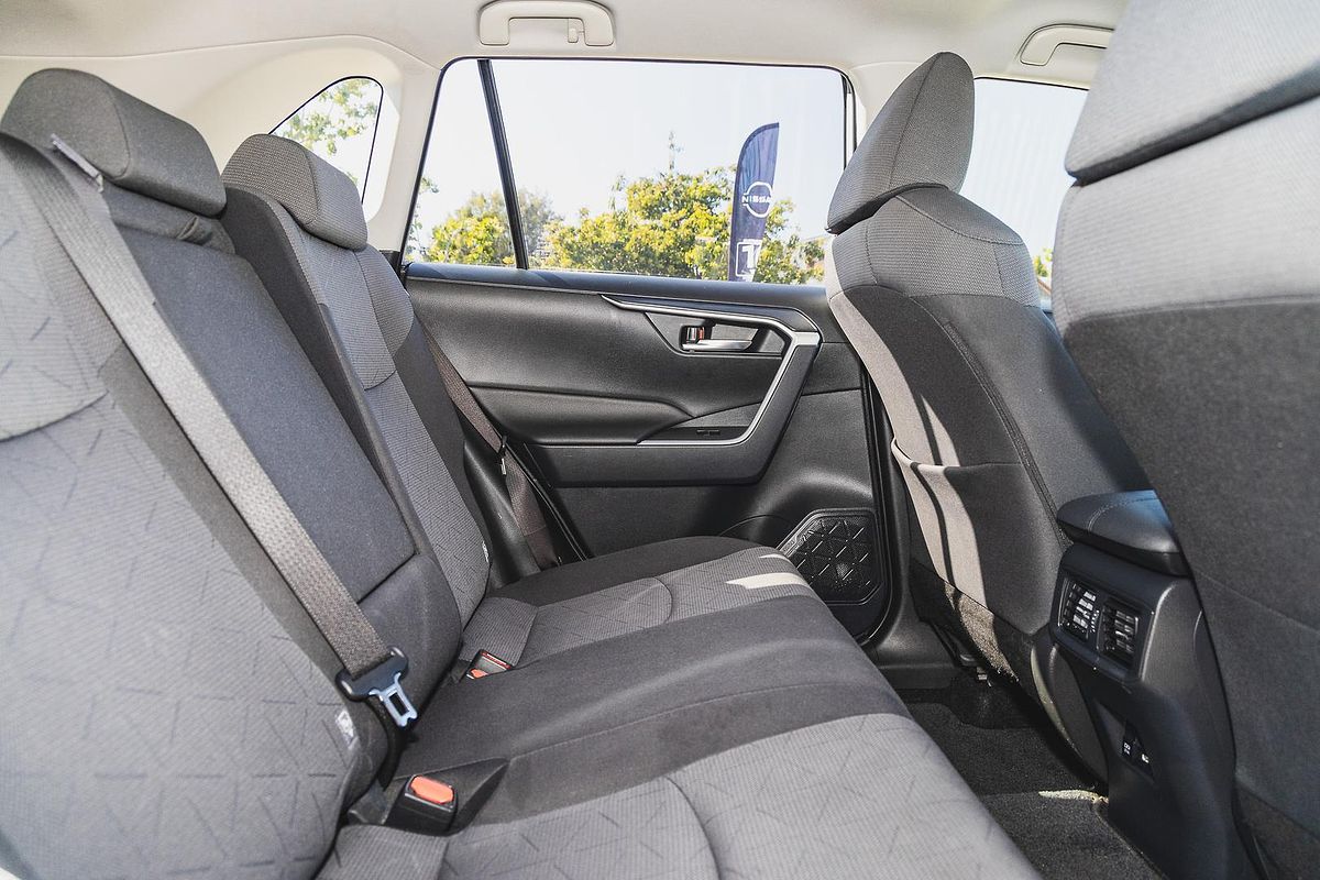 2021 Toyota RAV4 GXL AXAH54R