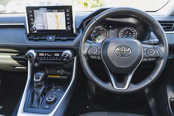 2021 Toyota RAV4 GXL AXAH54R
