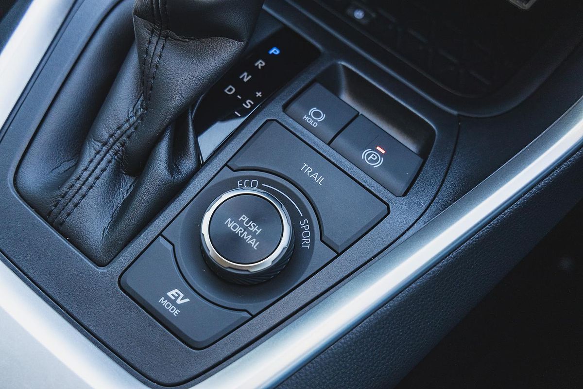 2021 Toyota RAV4 GXL AXAH54R