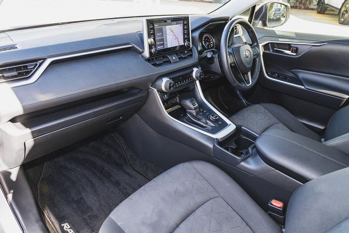 2021 Toyota RAV4 GXL AXAH54R