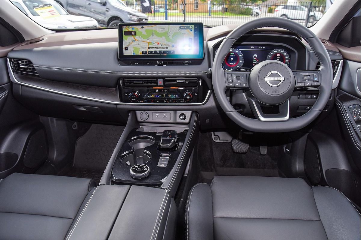 2025 Nissan X-TRAIL Ti e-POWER T33