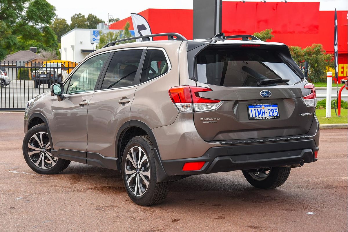 2024 Subaru Forester 2.5i Premium S5