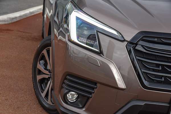2024 Subaru Forester 2.5i Premium S5