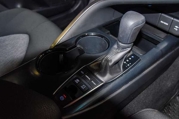 2020 Toyota Camry Ascent AXVH70R