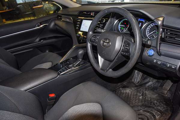 2020 Toyota Camry Ascent AXVH70R