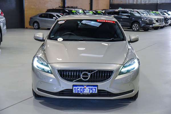 2018 Volvo V40 D2 Momentum