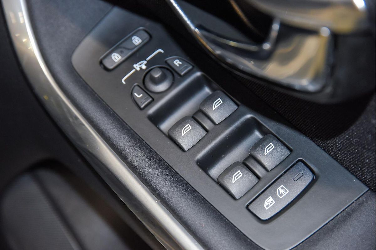 2018 Volvo V40 D2 Momentum