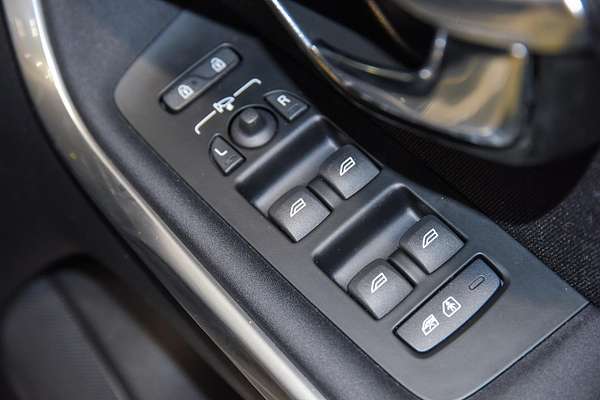 2018 Volvo V40 D2 Momentum
