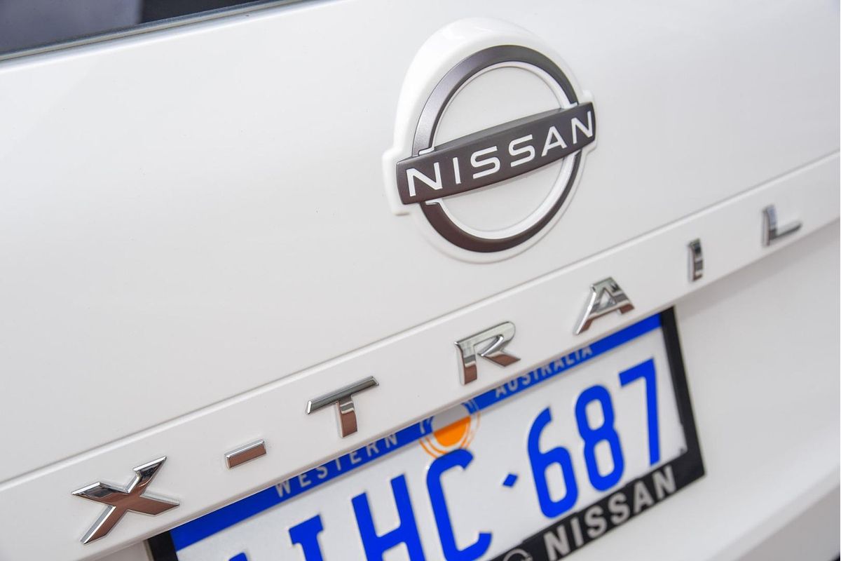 2024 Nissan X-TRAIL ST T33