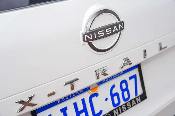 2024 Nissan X-TRAIL ST T33