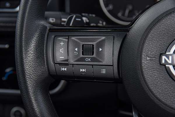 2024 Nissan X-TRAIL ST T33