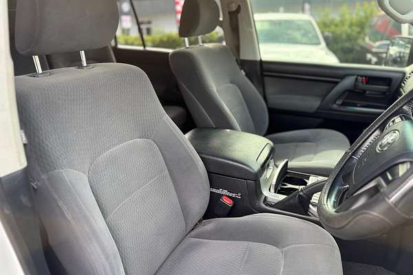 2017 Toyota Landcruiser GXL VDJ200R