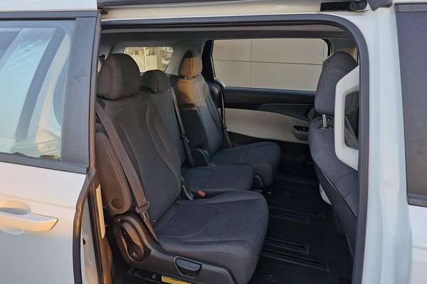 2022 Kia Carnival S KA4