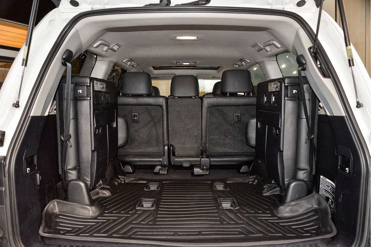 2015 Toyota Landcruiser Sahara VDJ200R