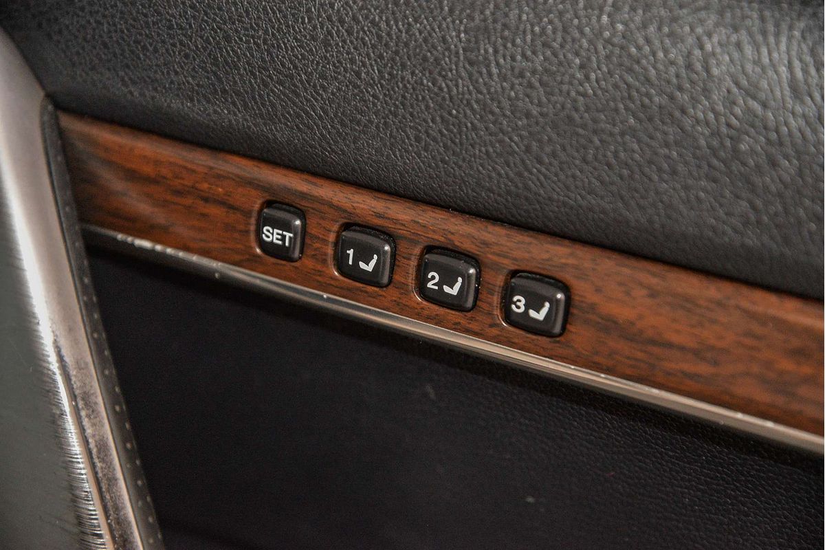 2015 Toyota Landcruiser Sahara VDJ200R