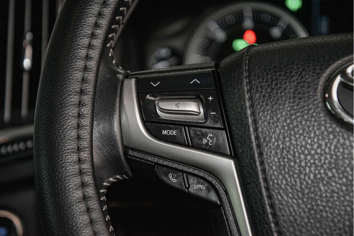 2015 Toyota Landcruiser Sahara VDJ200R