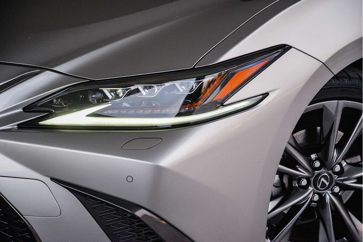 2020 Lexus ES ES300h F Sport AXZH10R