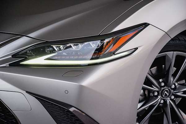2020 Lexus ES ES300h F Sport AXZH10R