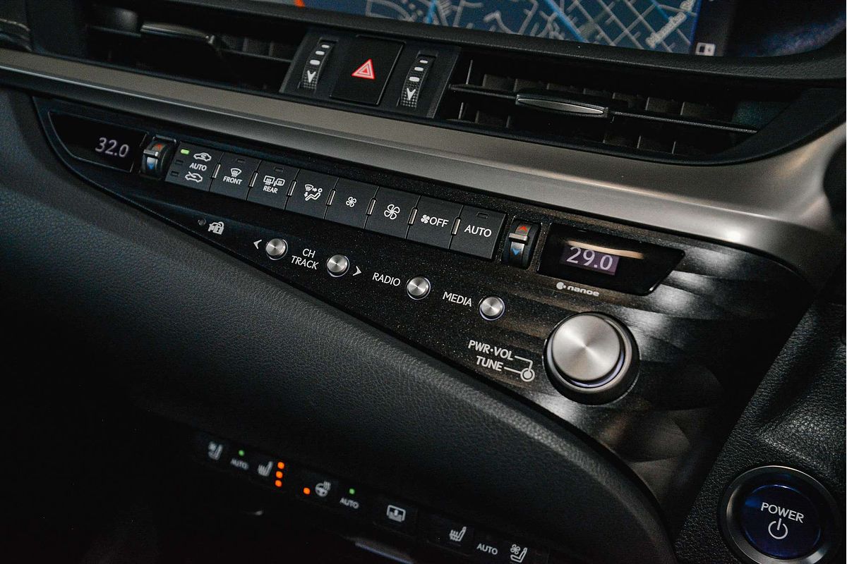 2020 Lexus ES ES300h F Sport AXZH10R