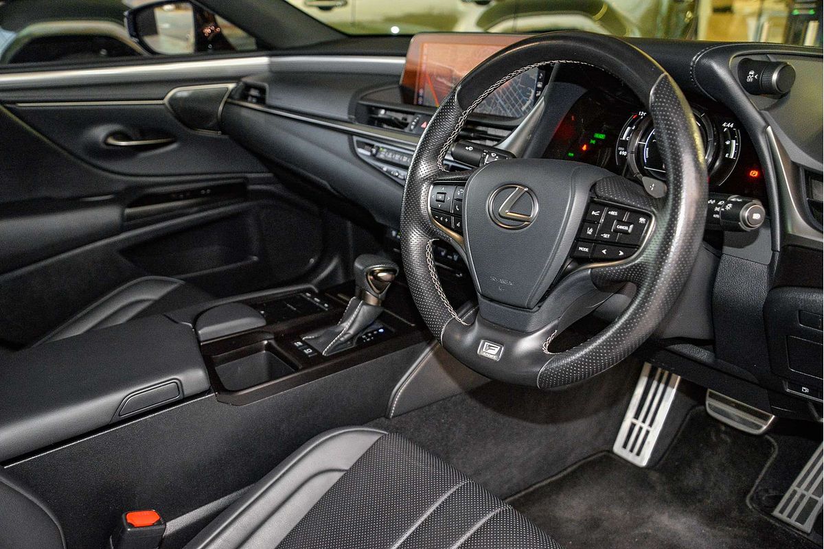 2020 Lexus ES ES300h F Sport AXZH10R