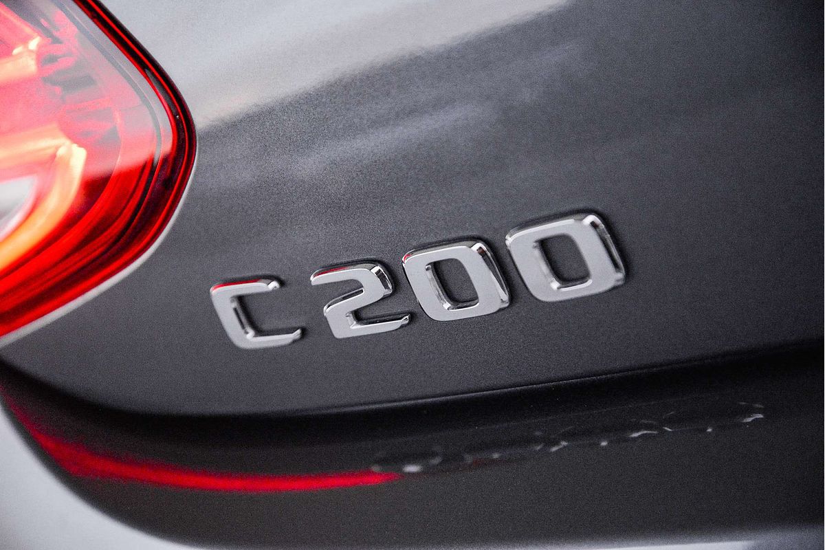 2019 Mercedes-Benz C-Class C200 C205