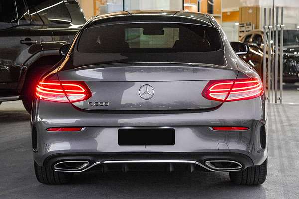 2019 Mercedes-Benz C-Class C200 C205
