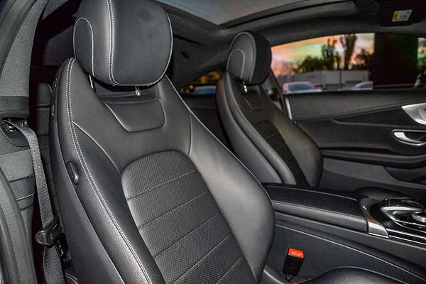 2019 Mercedes-Benz C-Class C200 C205