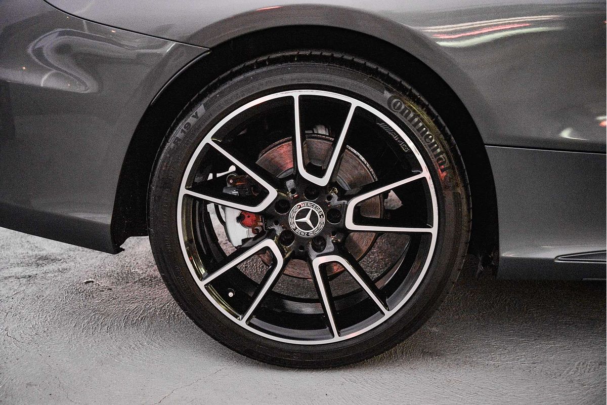 2019 Mercedes-Benz C-Class C200 C205