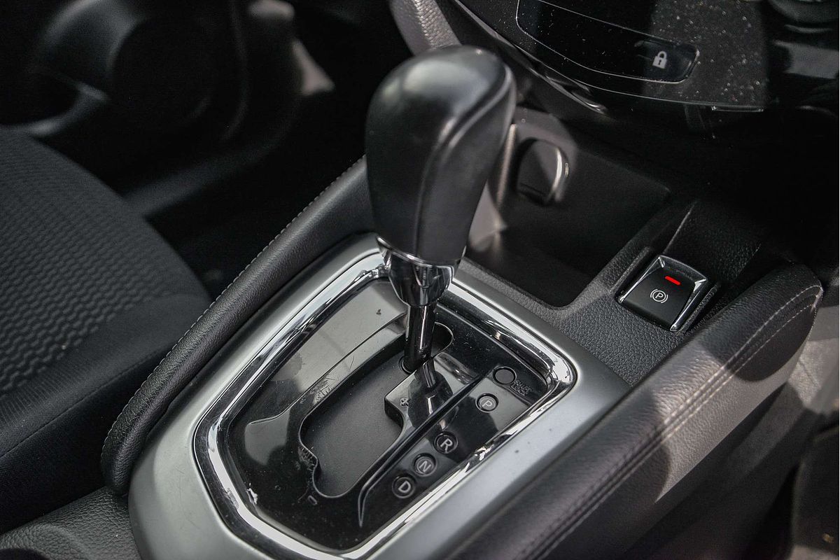 2015 Nissan QASHQAI ST J11