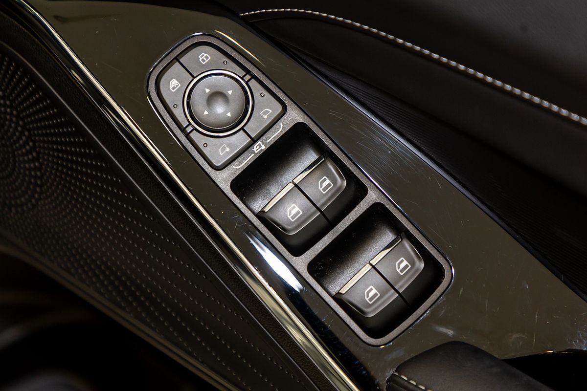 2023 GWM Haval H6 Ultra Hybrid B01