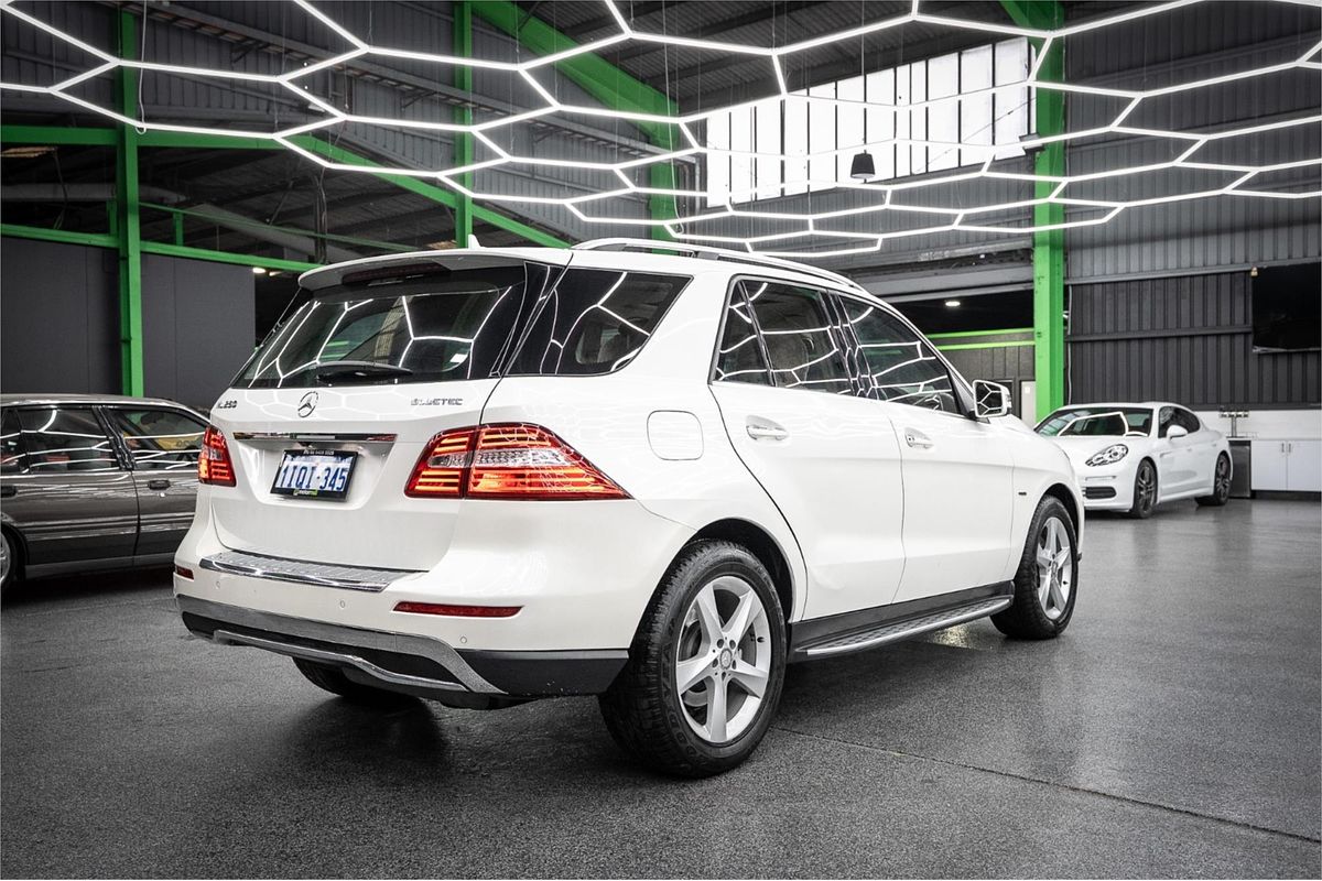 2012 Mercedes-Benz ML 250CDI BLUETEC (4x4) 166