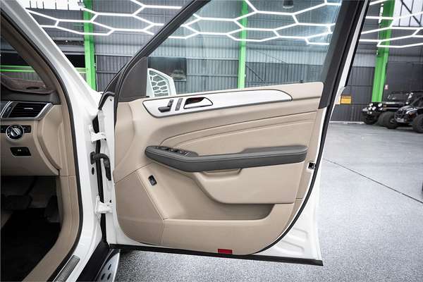 2012 Mercedes-Benz ML 250CDI BLUETEC (4x4) 166