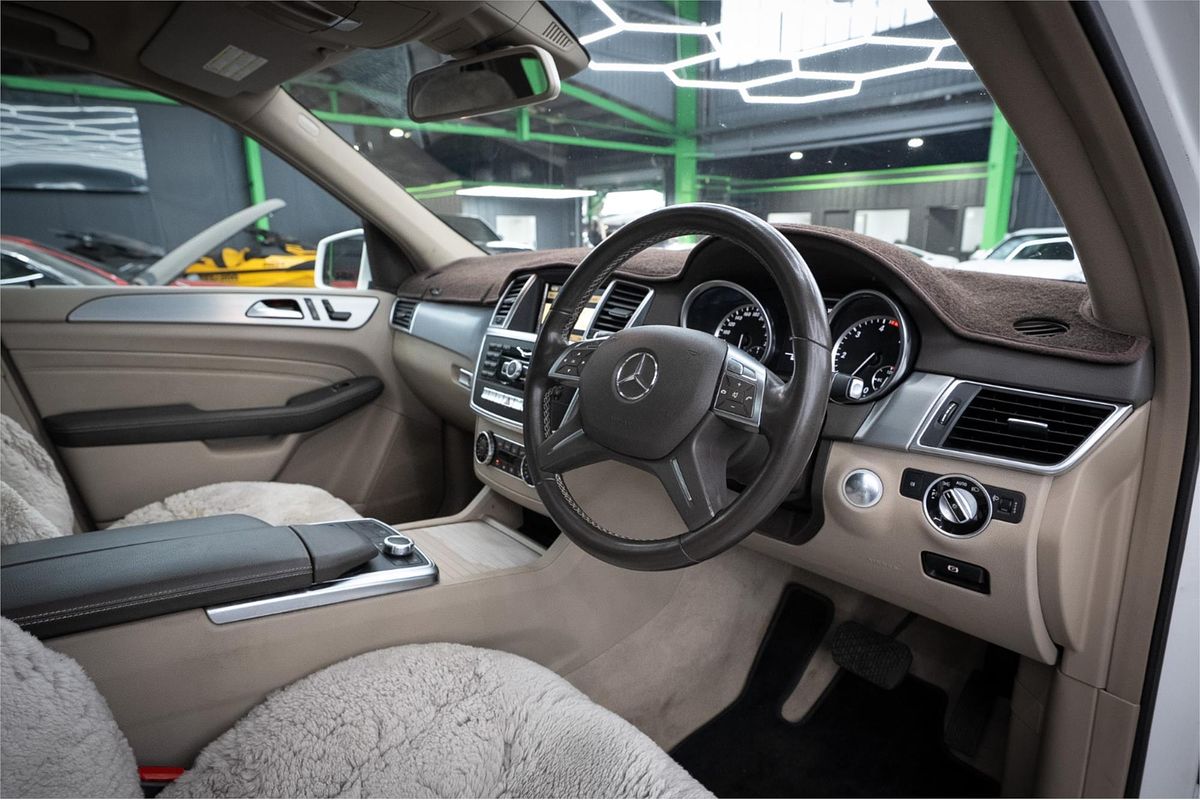 2012 Mercedes-Benz ML 250CDI BLUETEC (4x4) 166