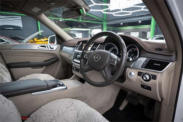 2012 Mercedes-Benz ML 250CDI BLUETEC (4x4) 166