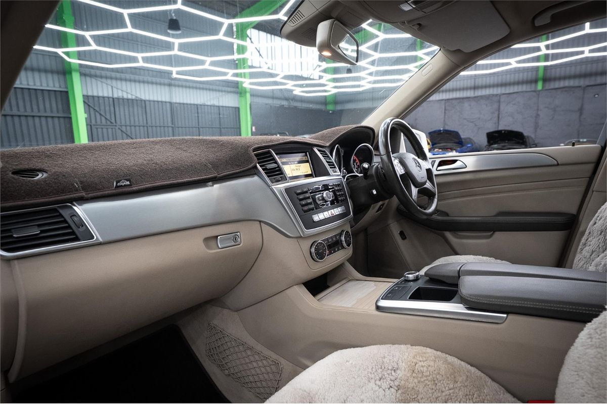 2012 Mercedes-Benz ML 250CDI BLUETEC (4x4) 166