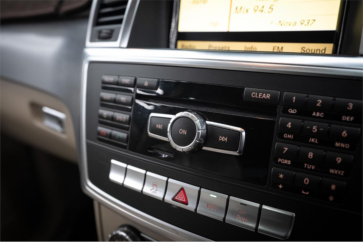 2012 Mercedes-Benz ML 250CDI BLUETEC (4x4) 166