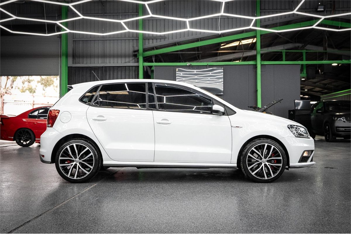 2016 Volkswagen Polo GTI 6R