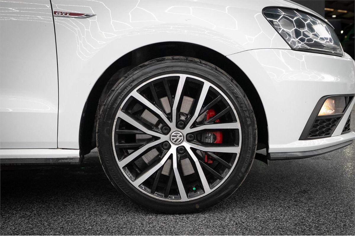 2016 Volkswagen Polo GTI 6R
