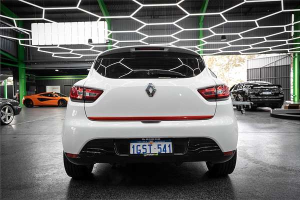 2014 Renault Clio Expression IV B98