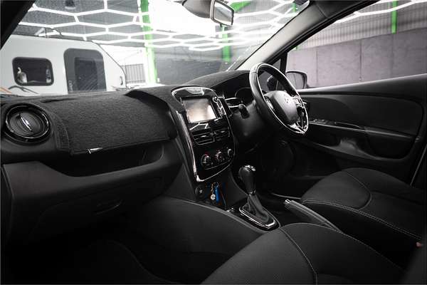 2014 Renault Clio Expression IV B98
